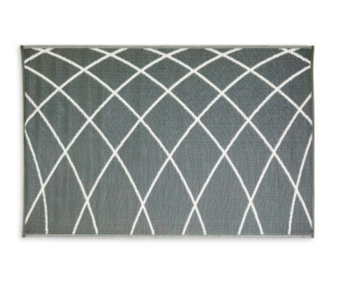 The best outdoor rugs to buy for every budget